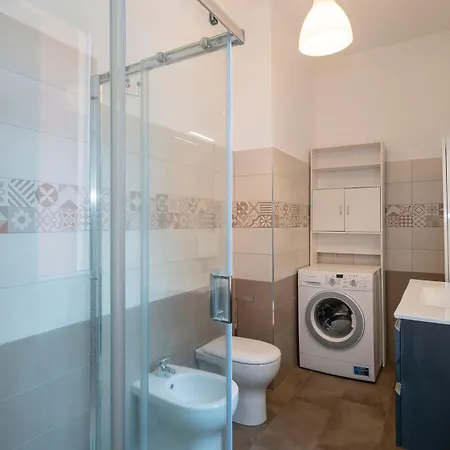 Raffinato Ed Elegante Bilocale - Lorenteggio Metropolitana M4 Апартаменты